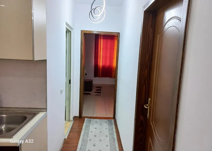 Ulliri 2 Apartment Tirana