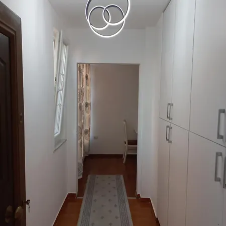 Apartment Ulliri 2 *